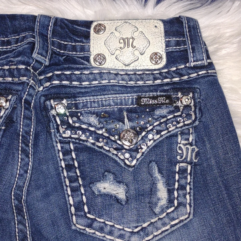 Miss Me Slim Bootcut Jeans size 26 - Picture 5 of 11